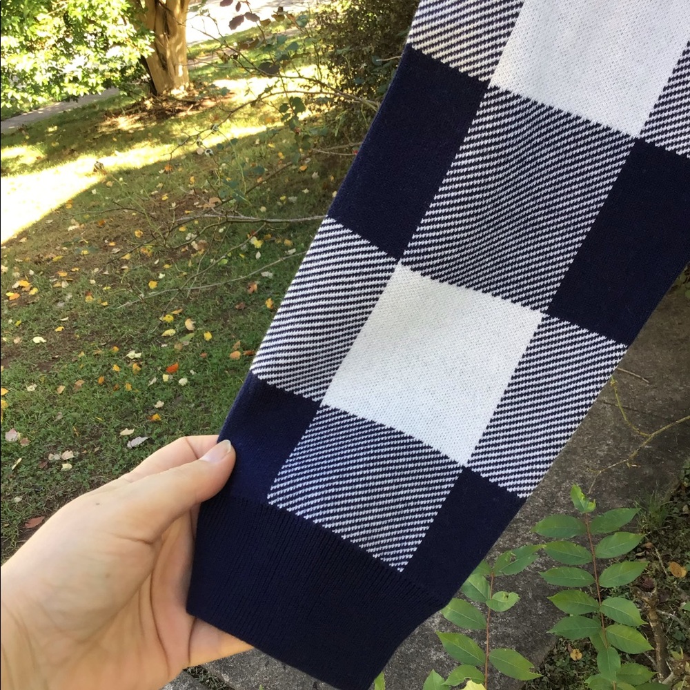 NWT J Crew Pretty Navy & White Buffalo Plaid Check Long Sleeve Sweater - Picture 3 of 7